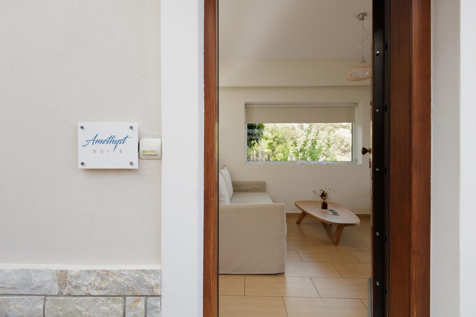Blue Horizon Suites Parálion Ástros 외부 사진
