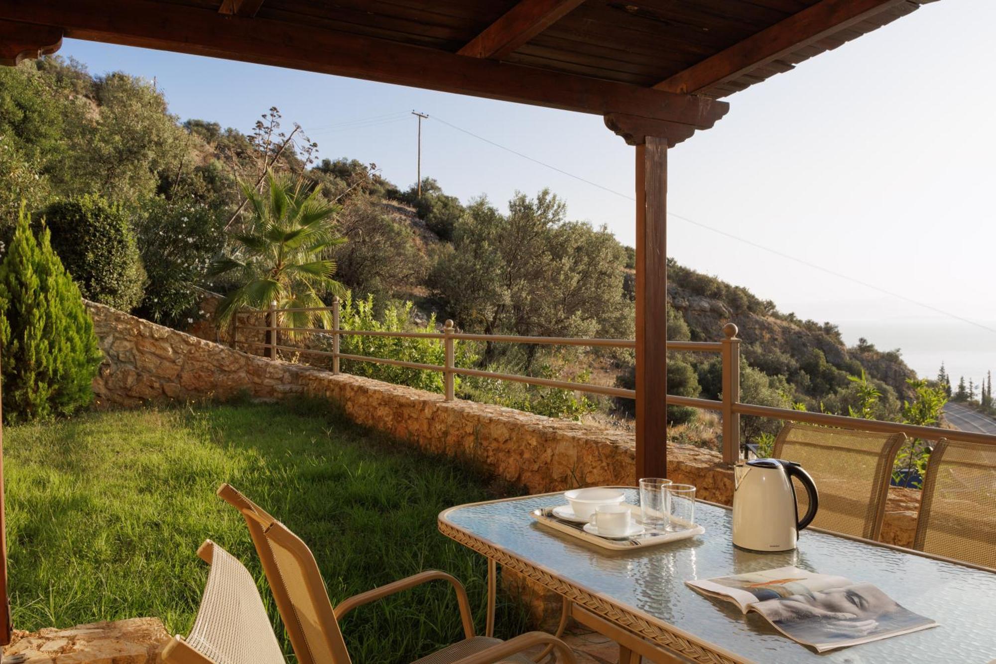 Blue Horizon Suites Parálion Ástros 외부 사진