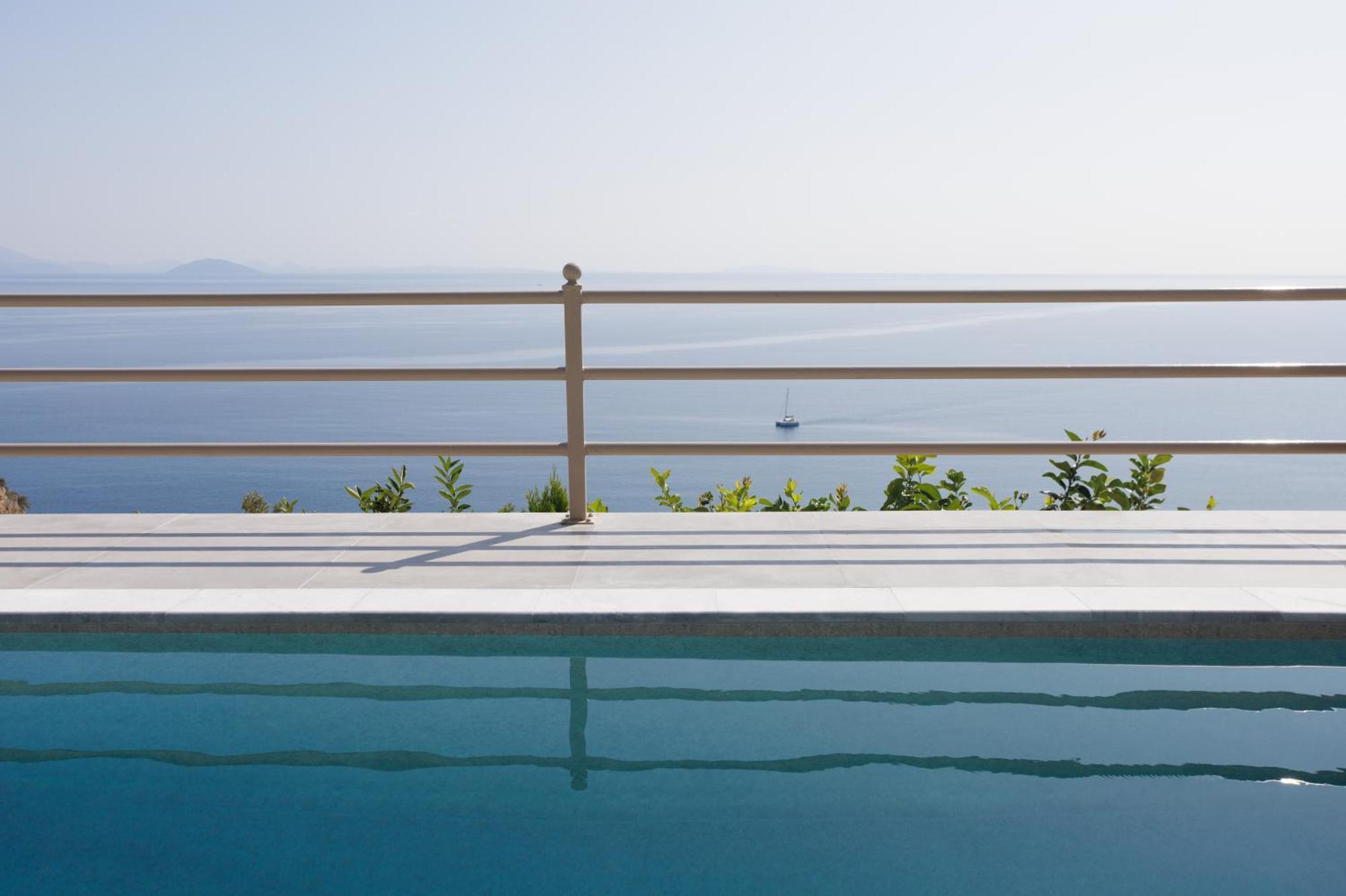Blue Horizon Suites Parálion Ástros 외부 사진