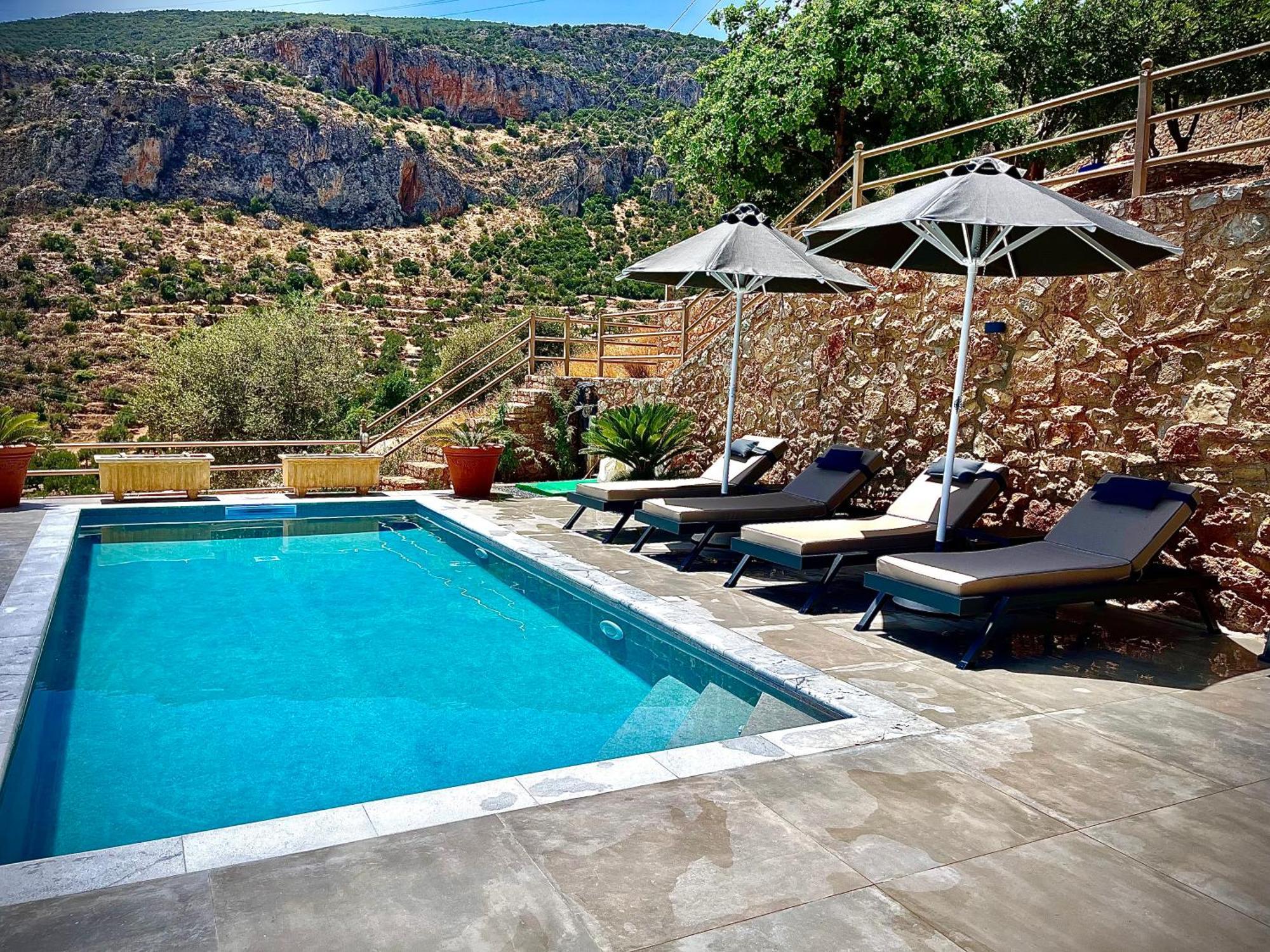 Blue Horizon Suites Parálion Ástros 외부 사진